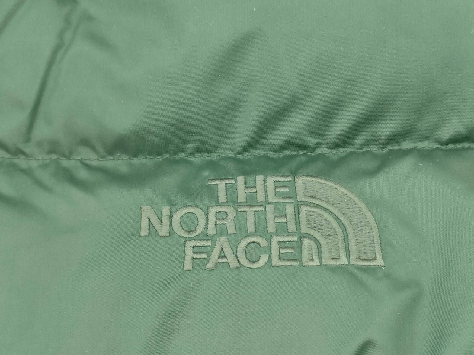 THE NORTH FACE Green Puffer Jacket