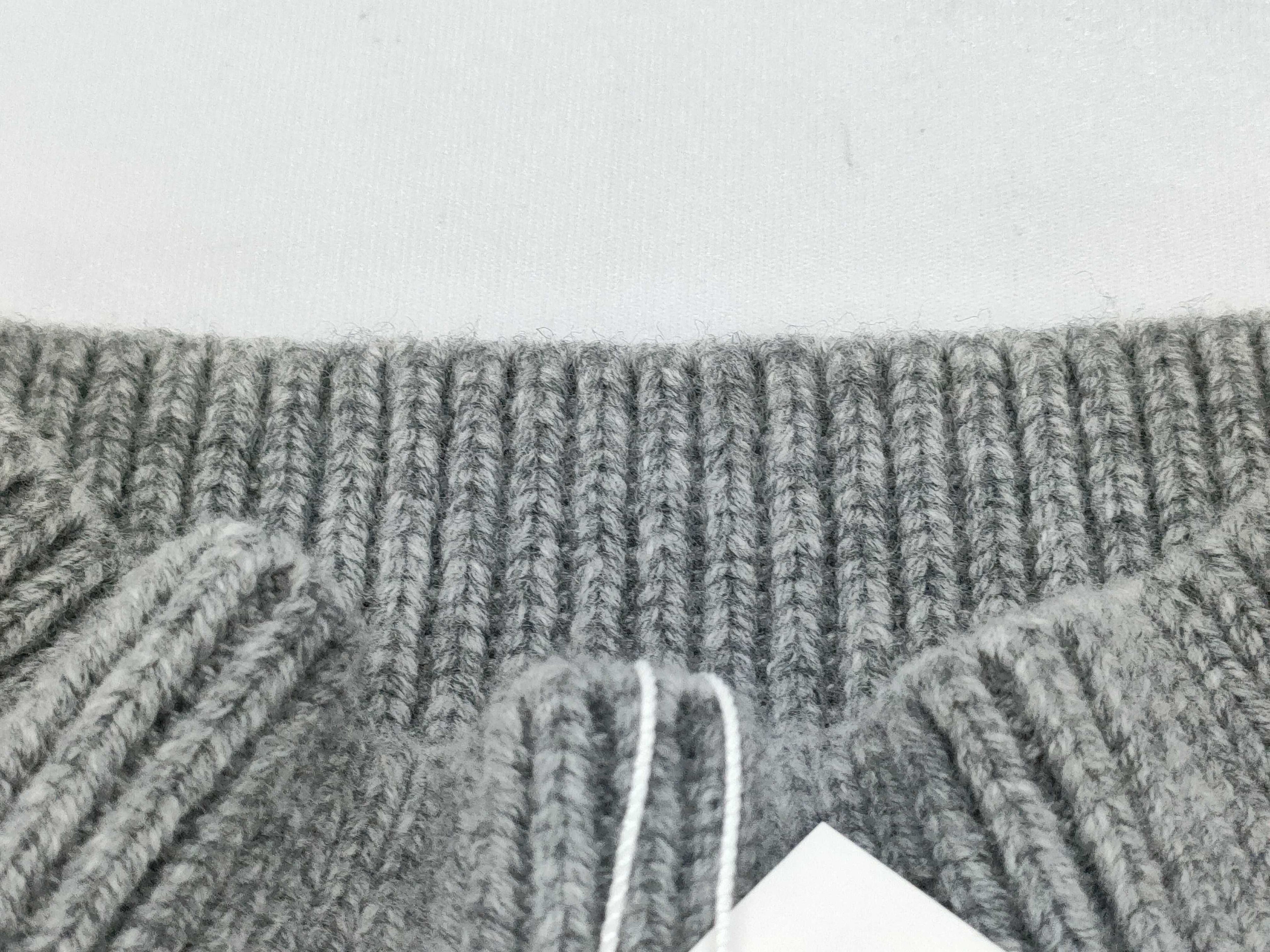 Gypsohila Wool/Cashmere Knit 2-Piece Sweater Set (NWT)