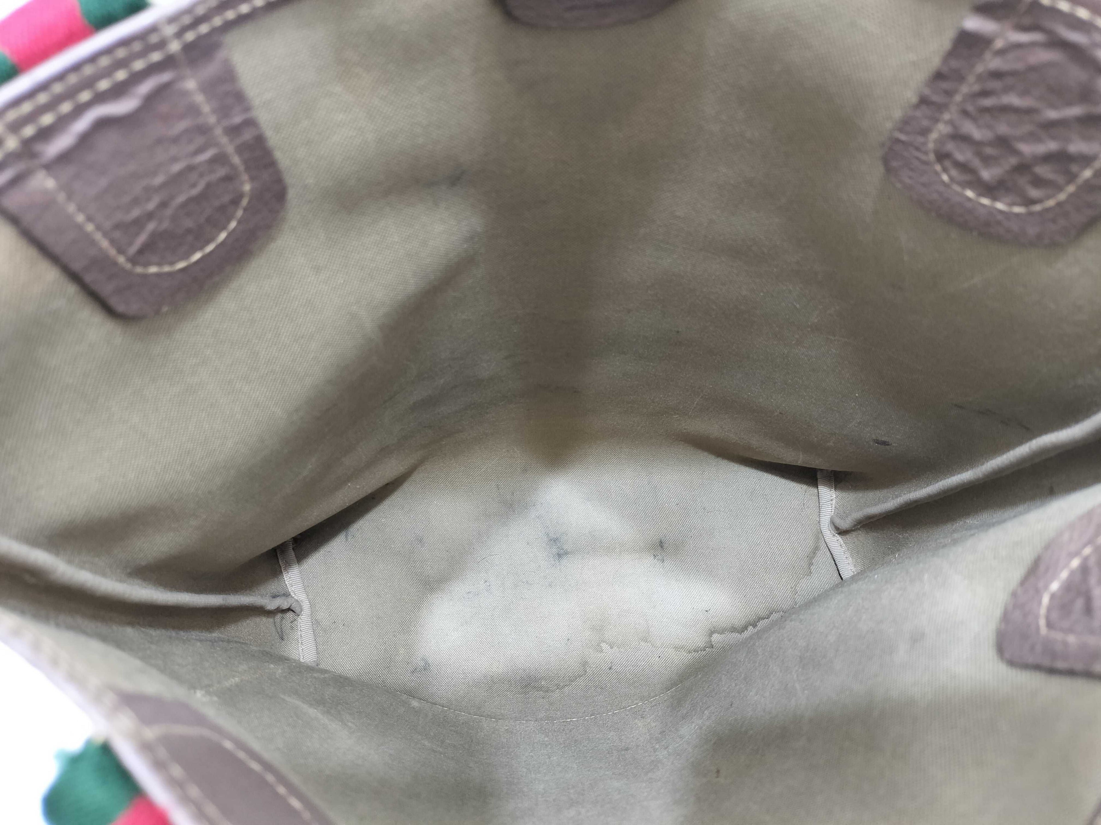 Gucci GG Supreme Canvas Tote Bag with Sherry Web Handles & Lock Detail