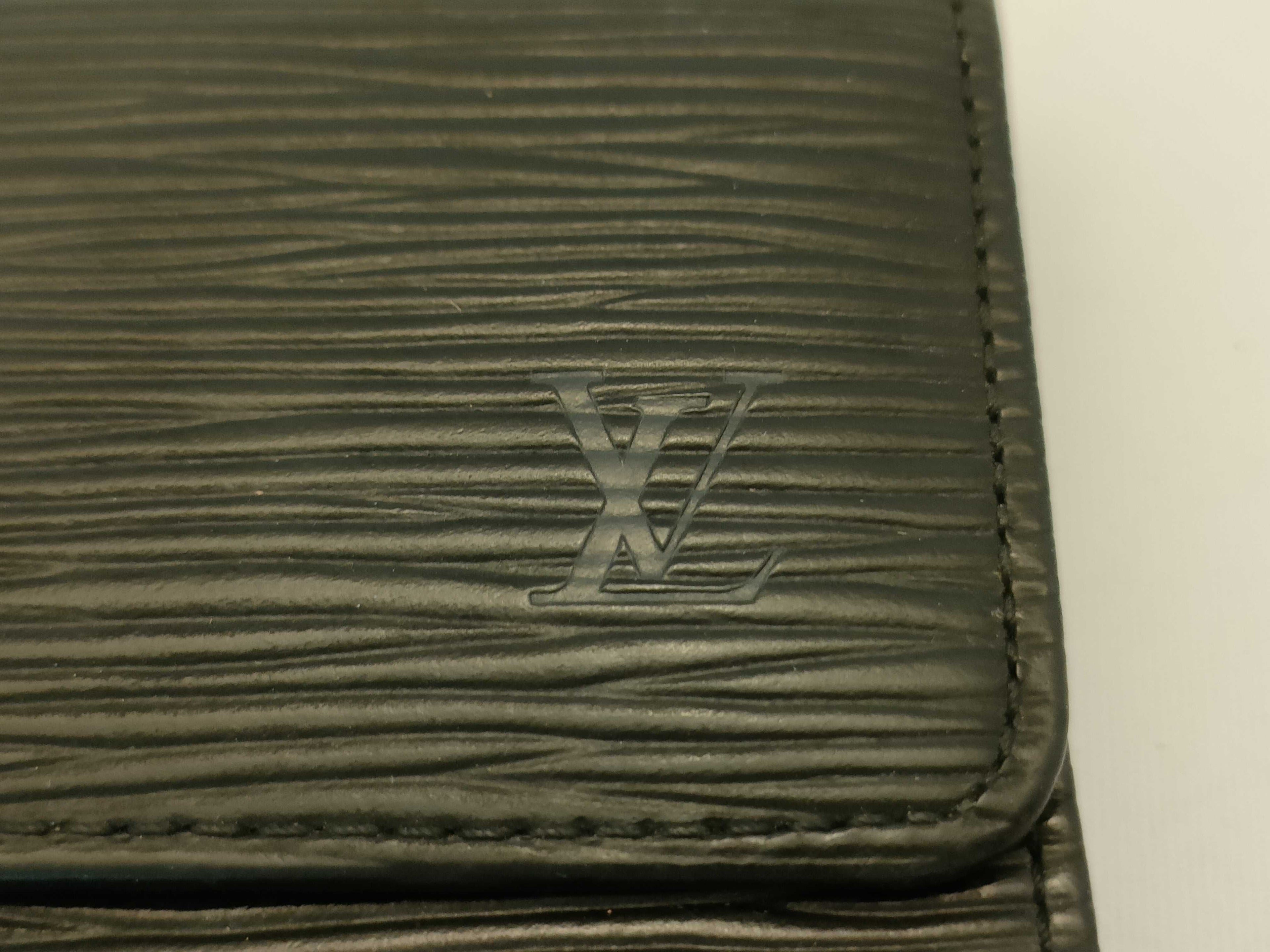 Louis Vuitton Epi Leather 4-Piece Wallet & Key Case Bundle