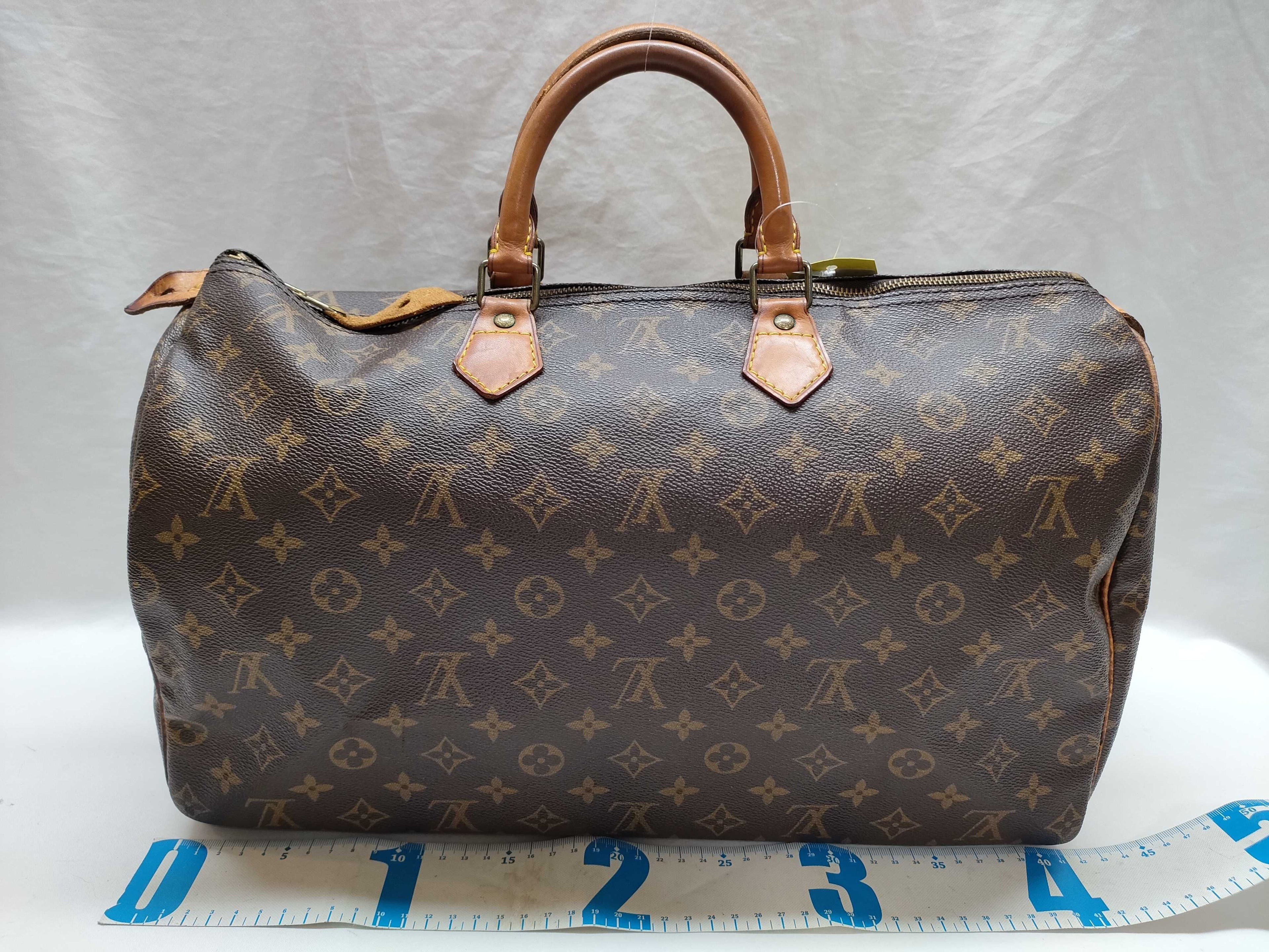 Louis Vuitton Monogram Speedy 40 Bag (M41106)