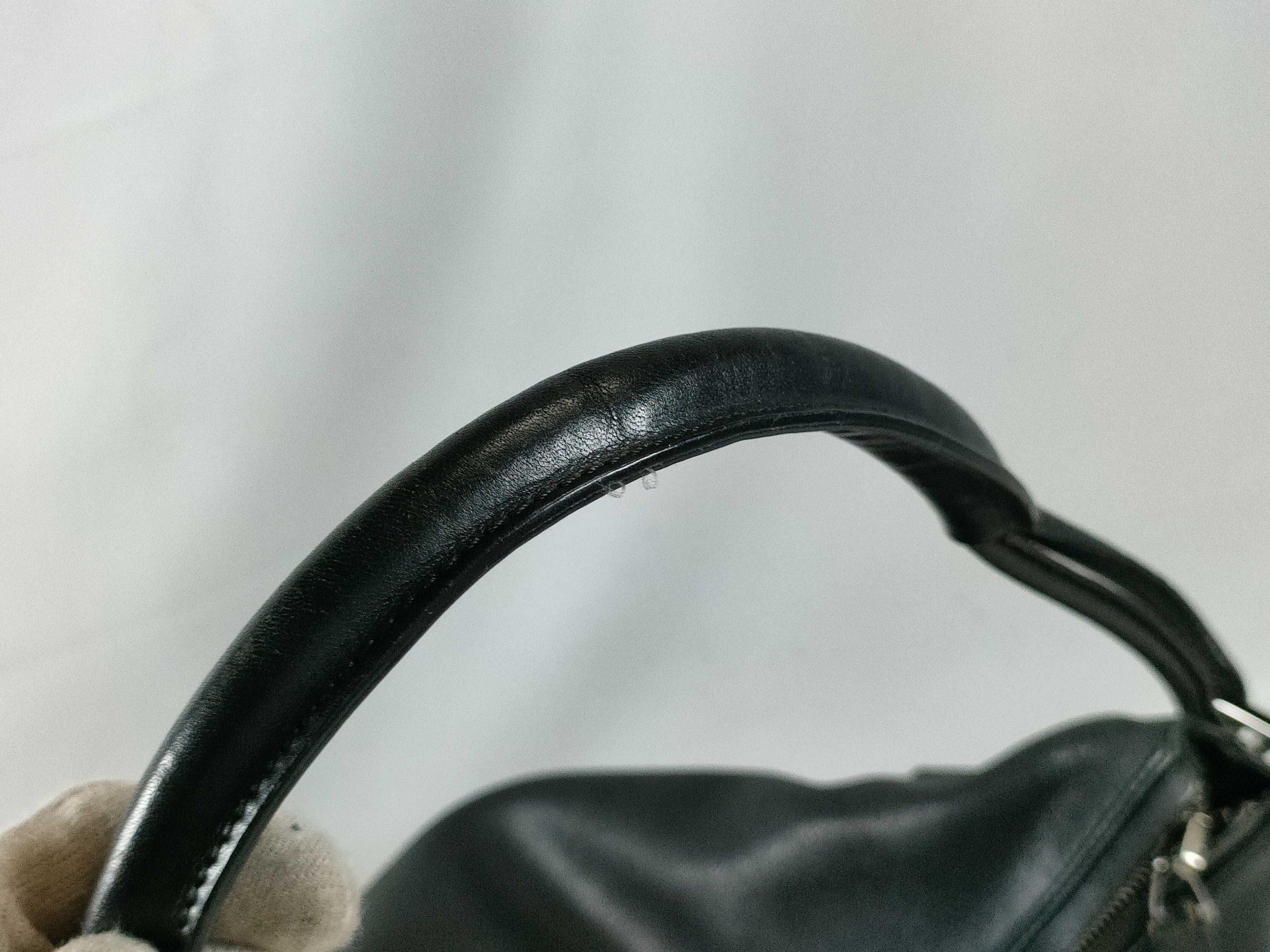 Gucci Leather Shoulder Bag