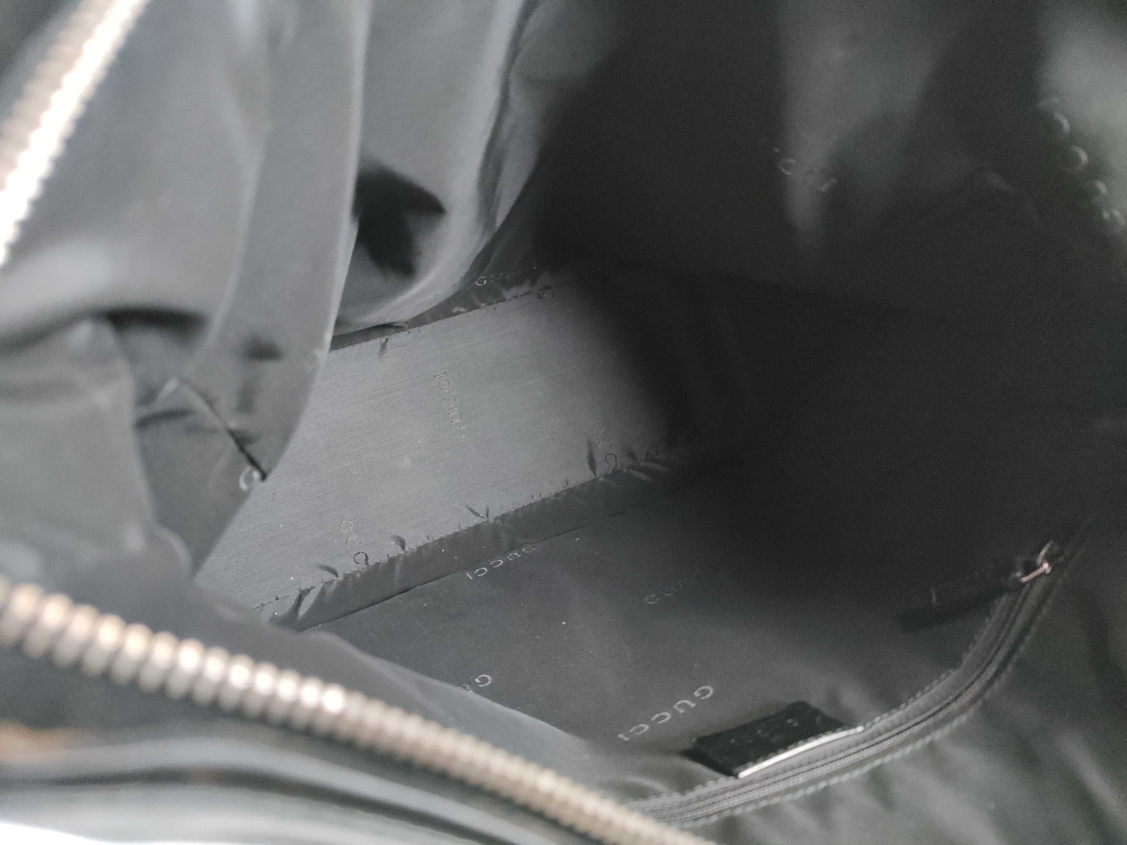 Gucci Leather Shoulder Bag