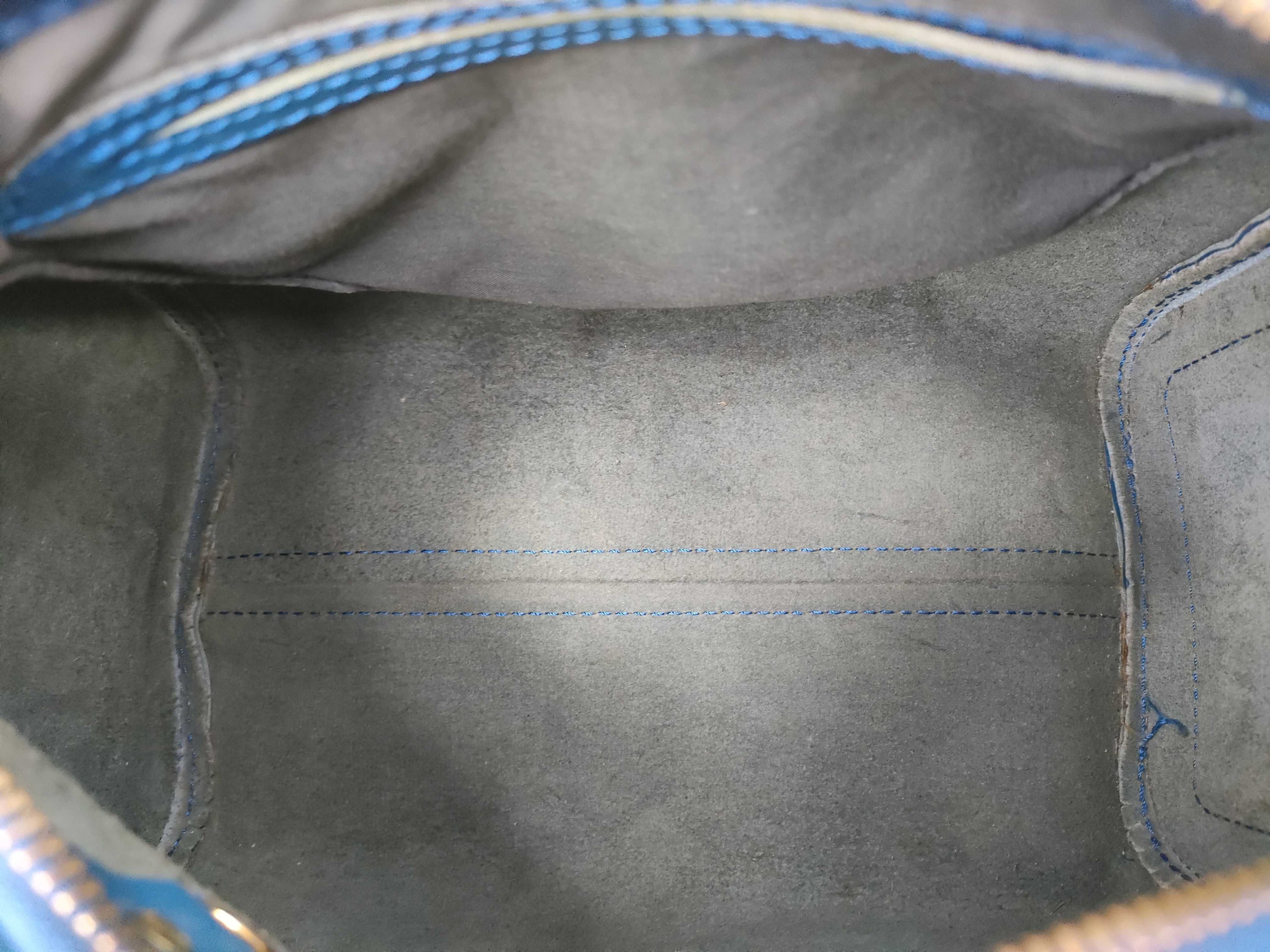 Louis Vuitton Epi Speedy 25
