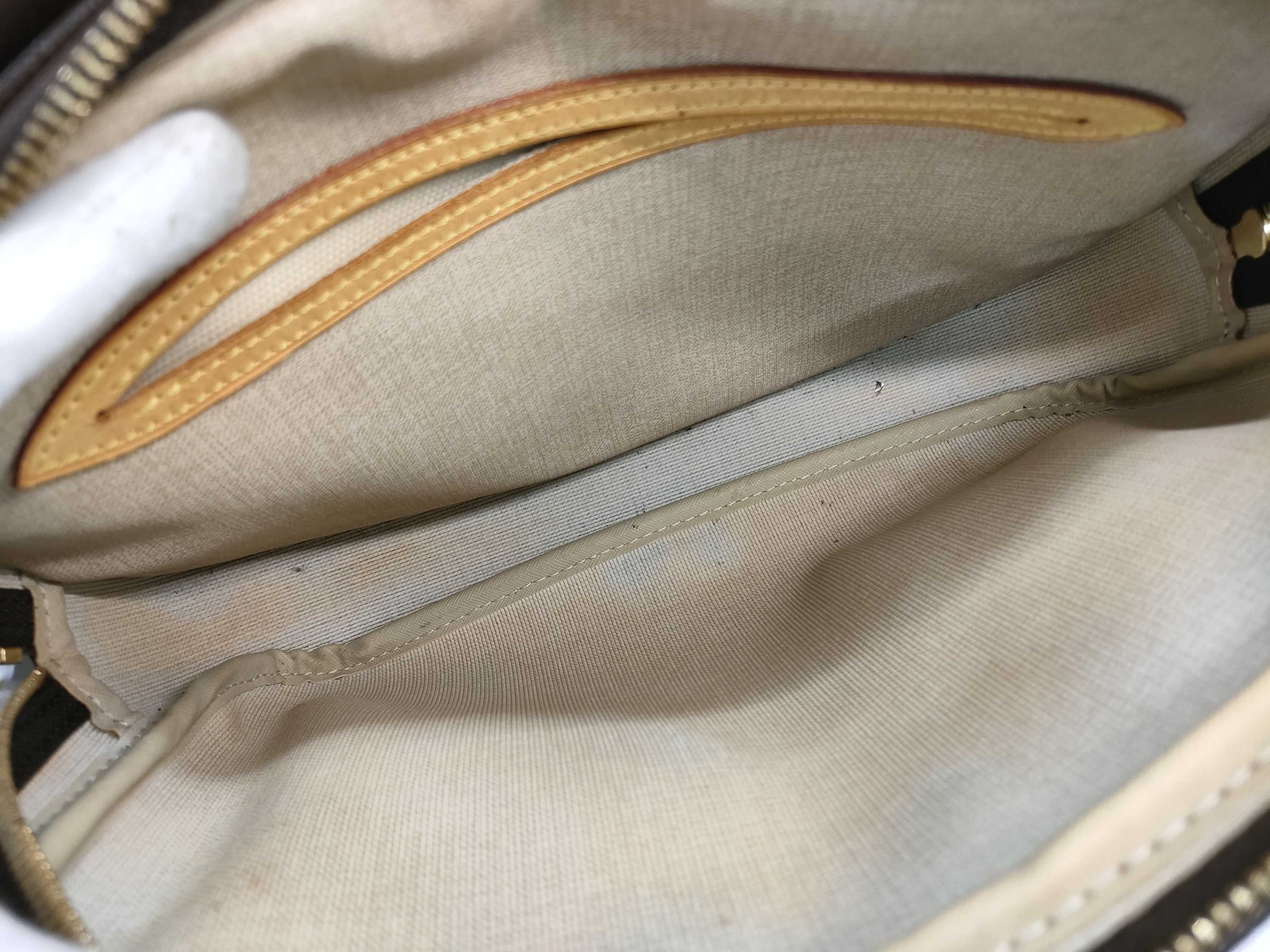 Louis Vuitton Monogram Reporter PM Shoulder Bag (M45254)