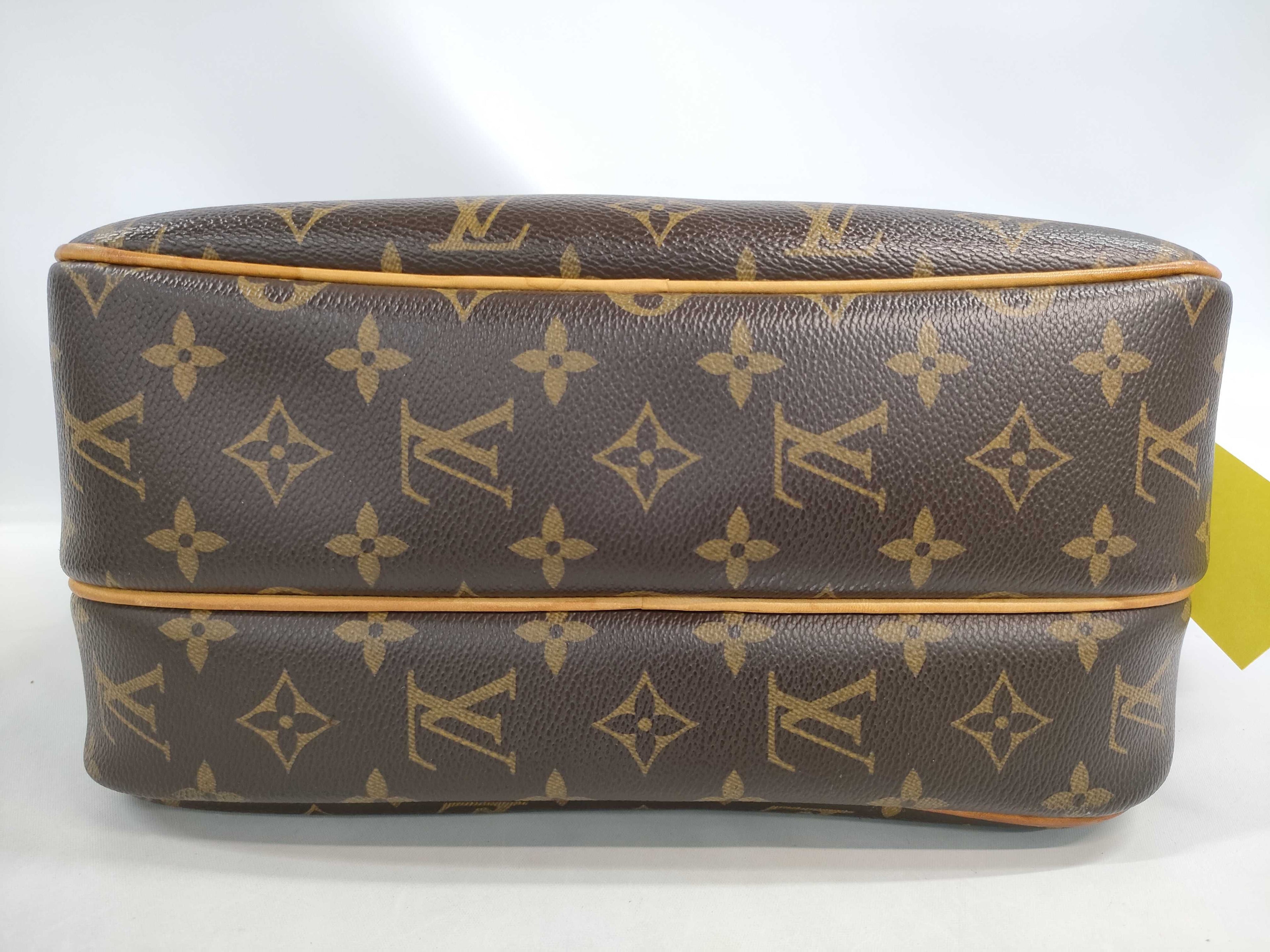Louis Vuitton Monogram Reporter PM Shoulder Bag (M45254)