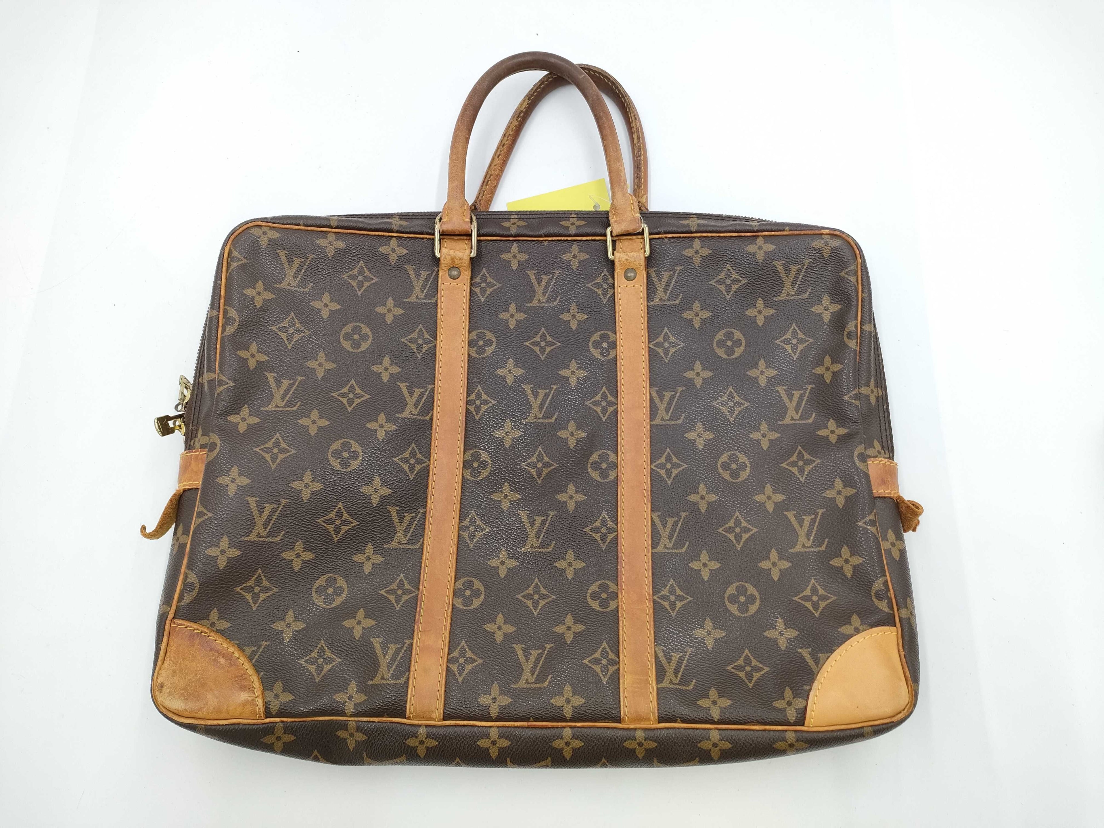 Louis Vuitton Monogram Porte-Documents Voyage Briefcase (M40226)