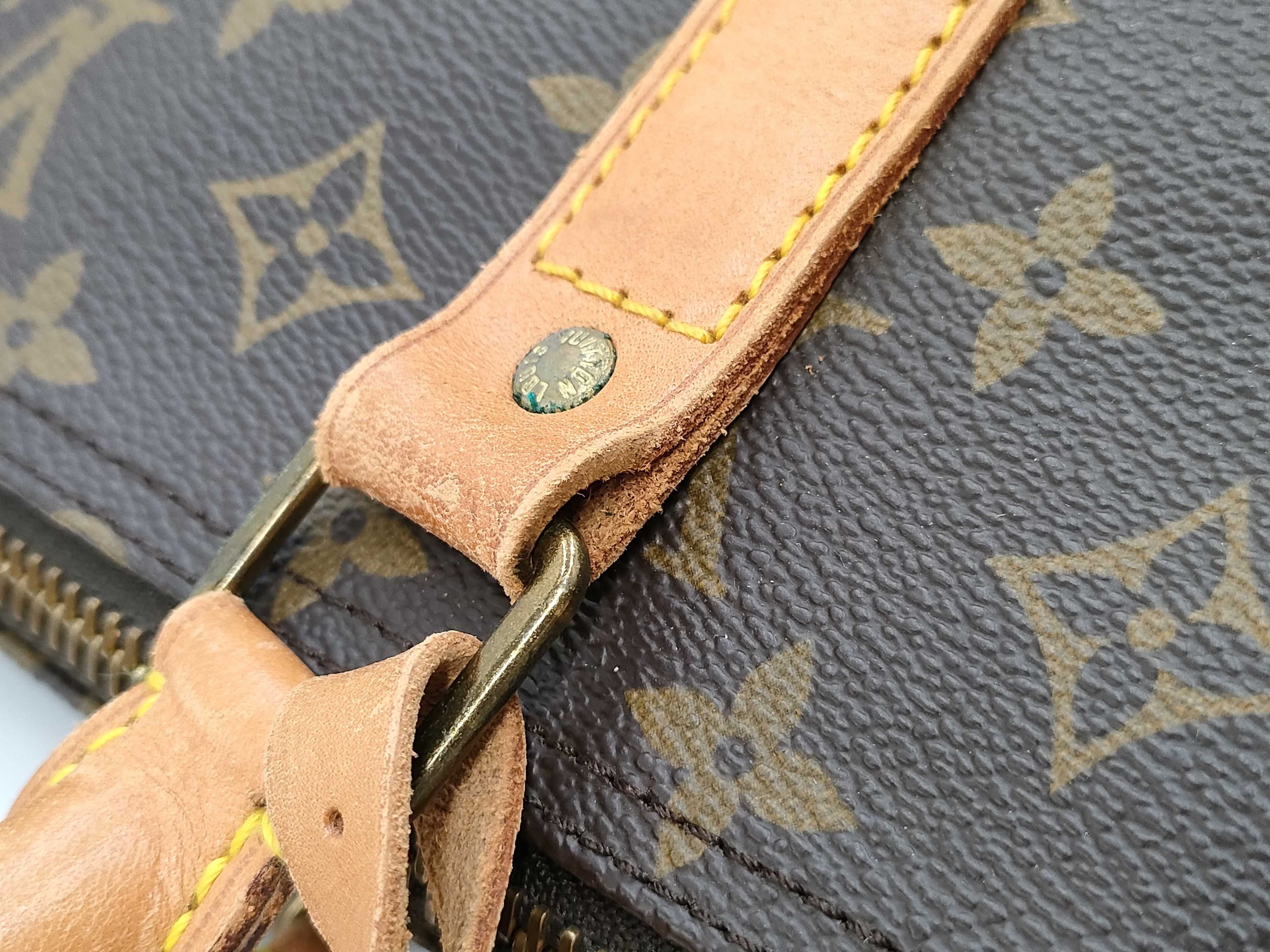 Louis Vuitton Monogram Keepall 60 Duffel Bag With Shoulder Strap