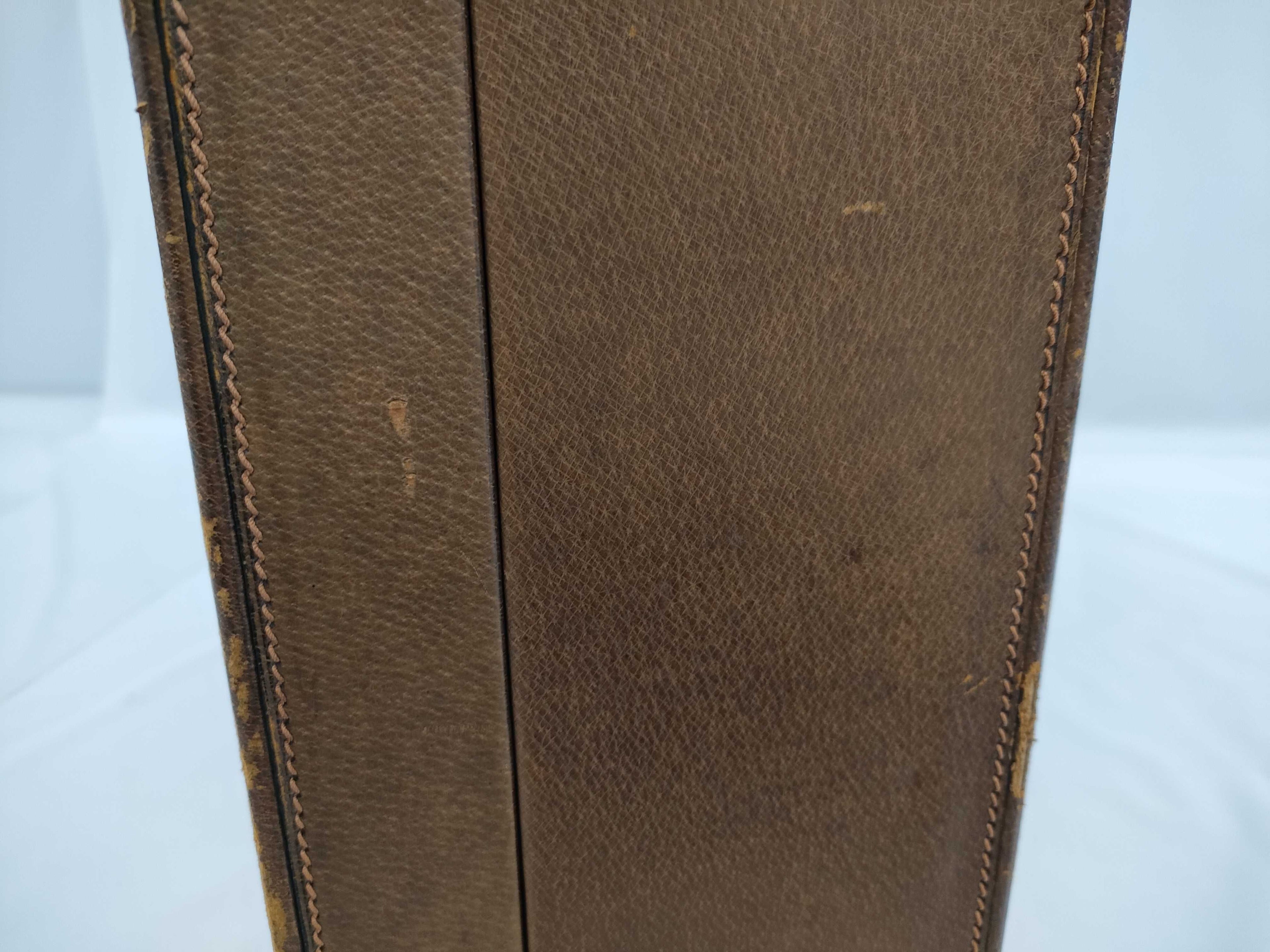 Vintage Gucci GG Supreme Trunk Case