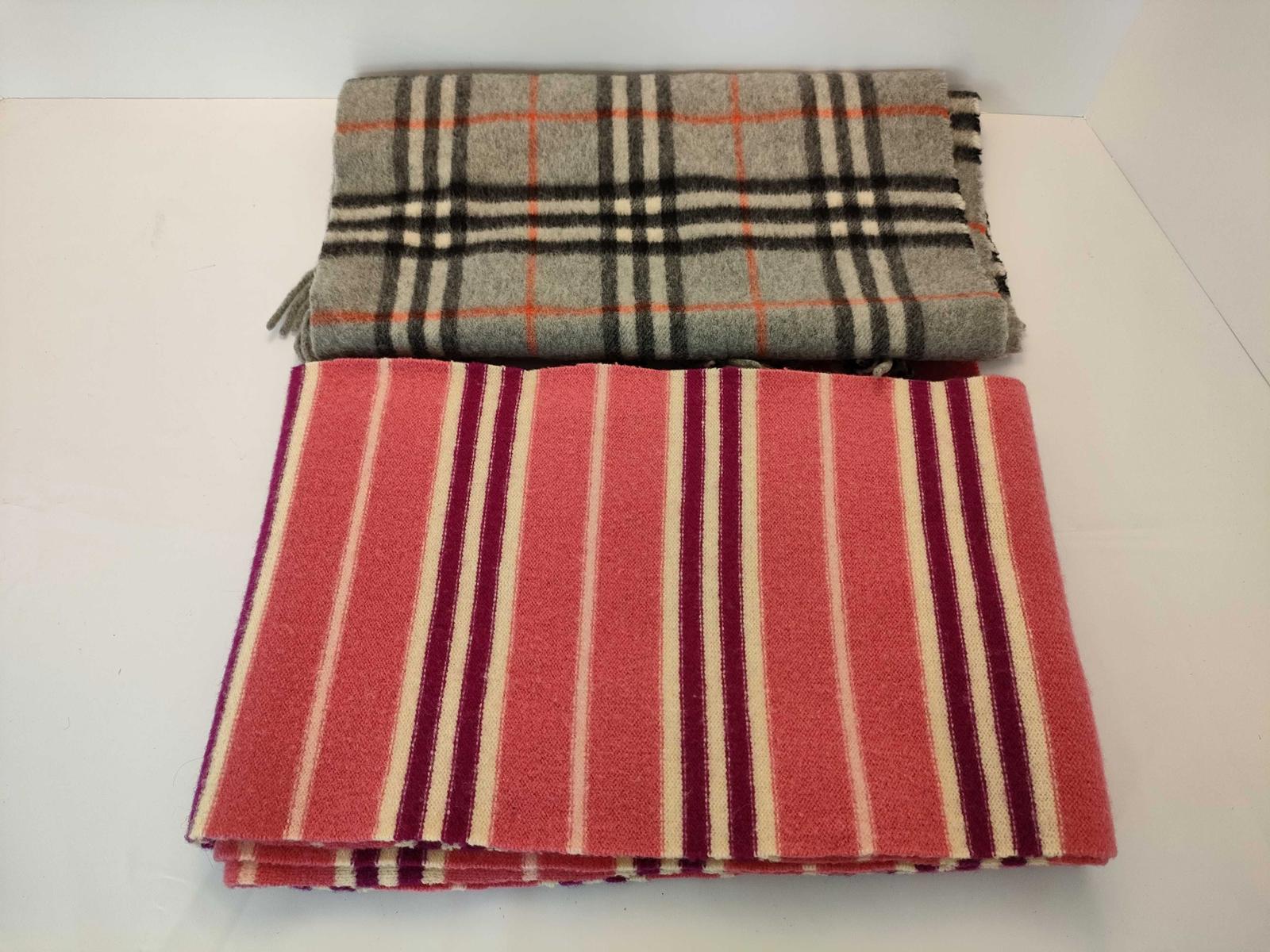 Burberry Scarf Set