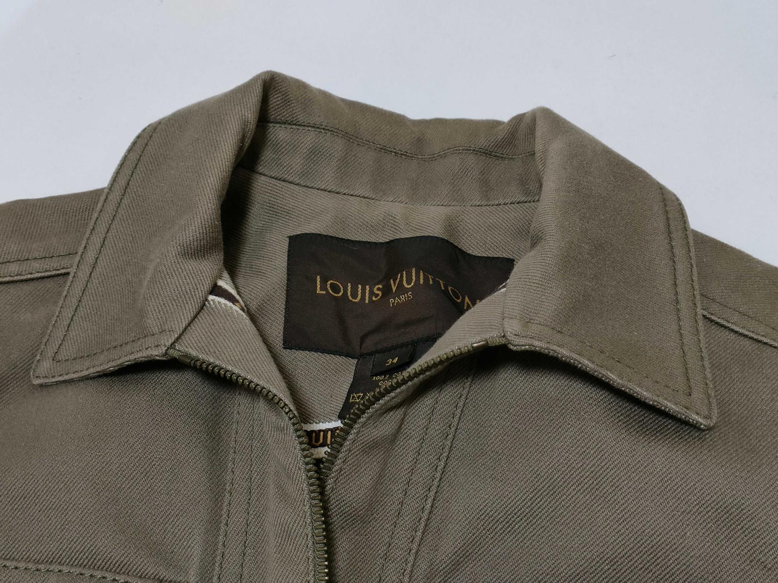 Louis Vuitton Ensemble