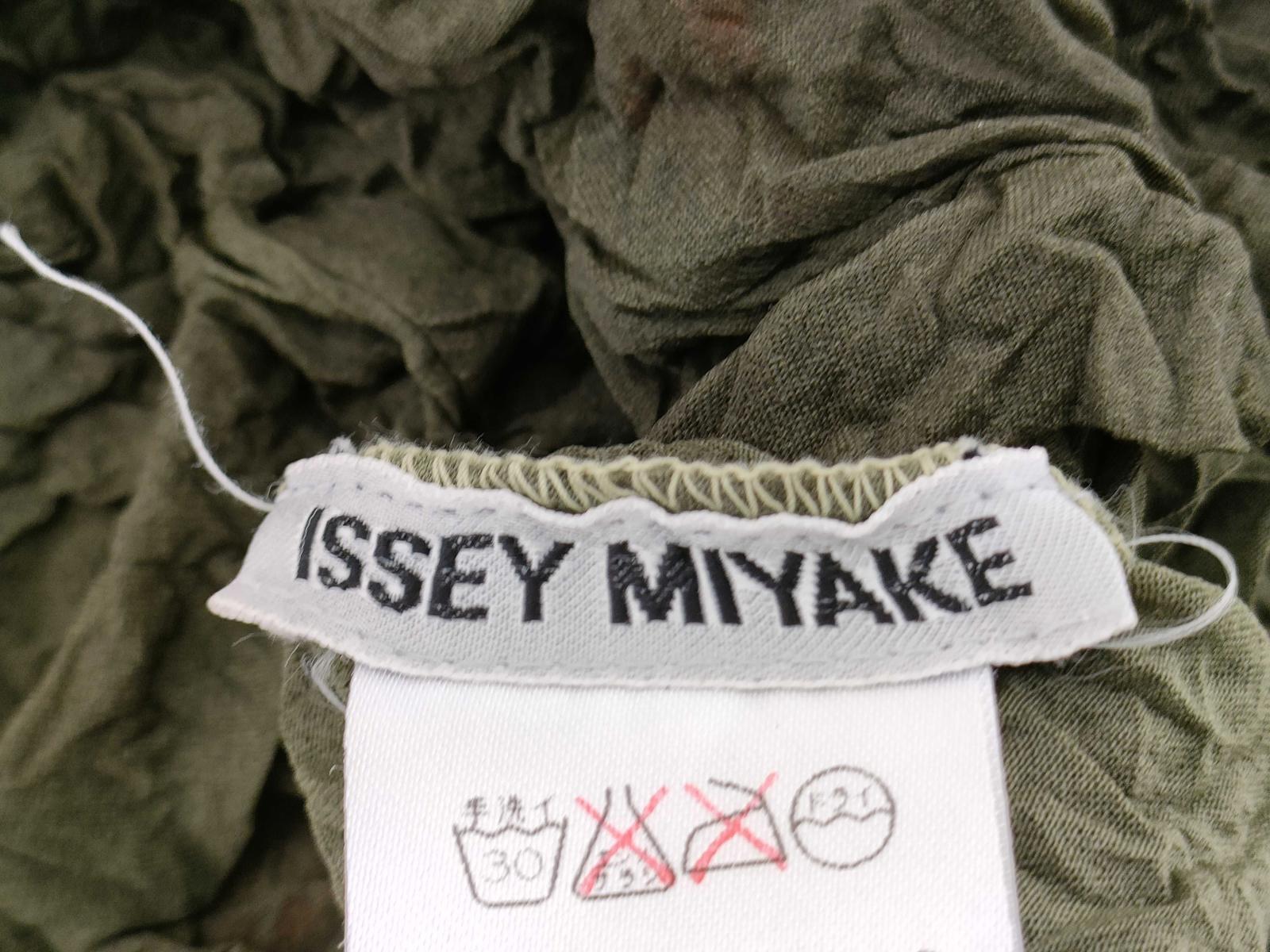 Vintage Issey Miyake Pleated Gradient Shirt