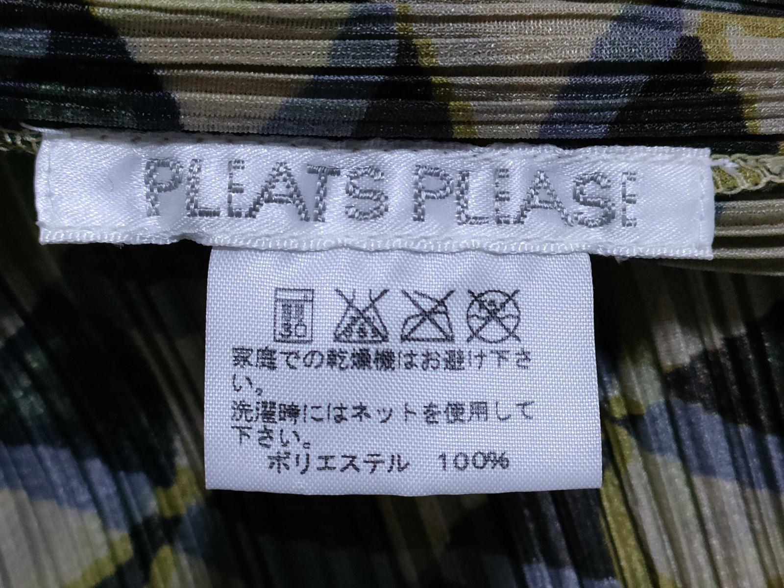 Pleats Please Issey Miyake Top