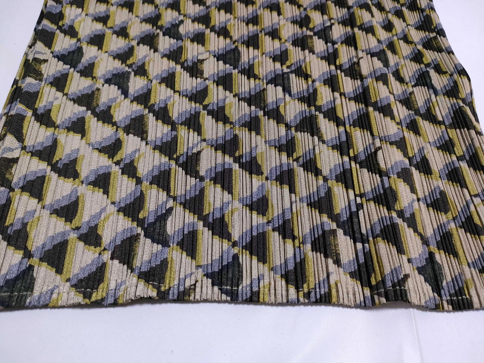 Pleats Please Issey Miyake Top