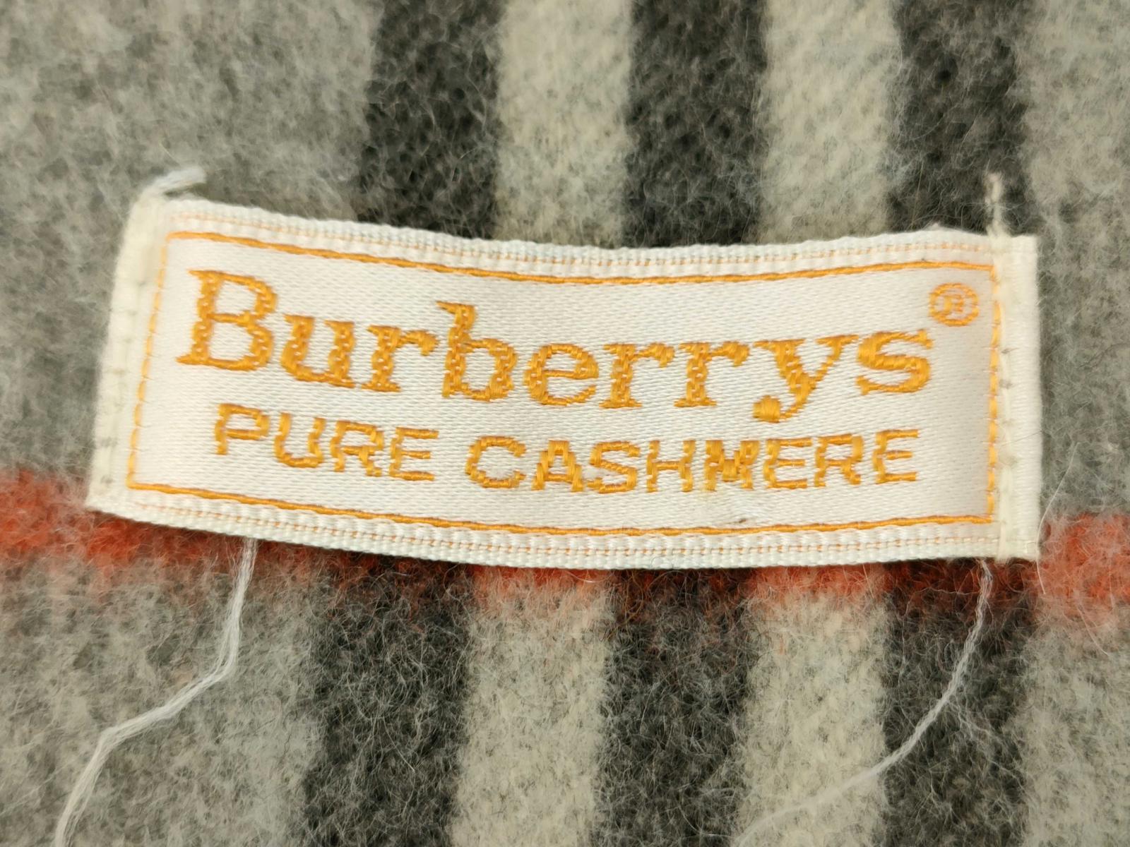 Burberry Scarf Set