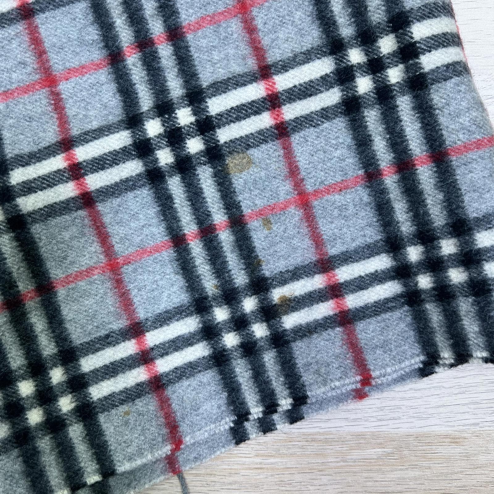 Vintage Burberrys 100% Cashmere Scarf