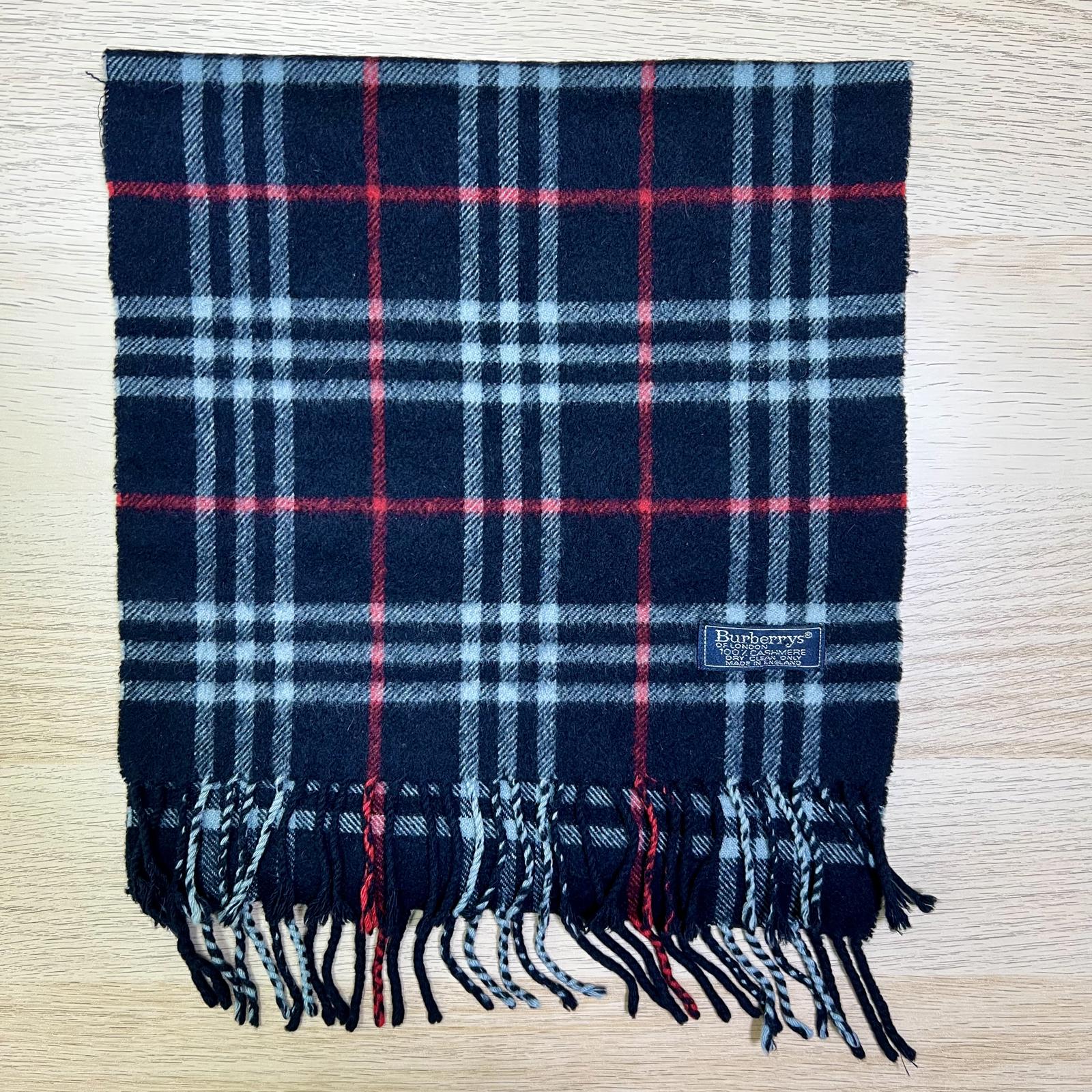 Vintage Burberrys 100% Cashmere Scarf