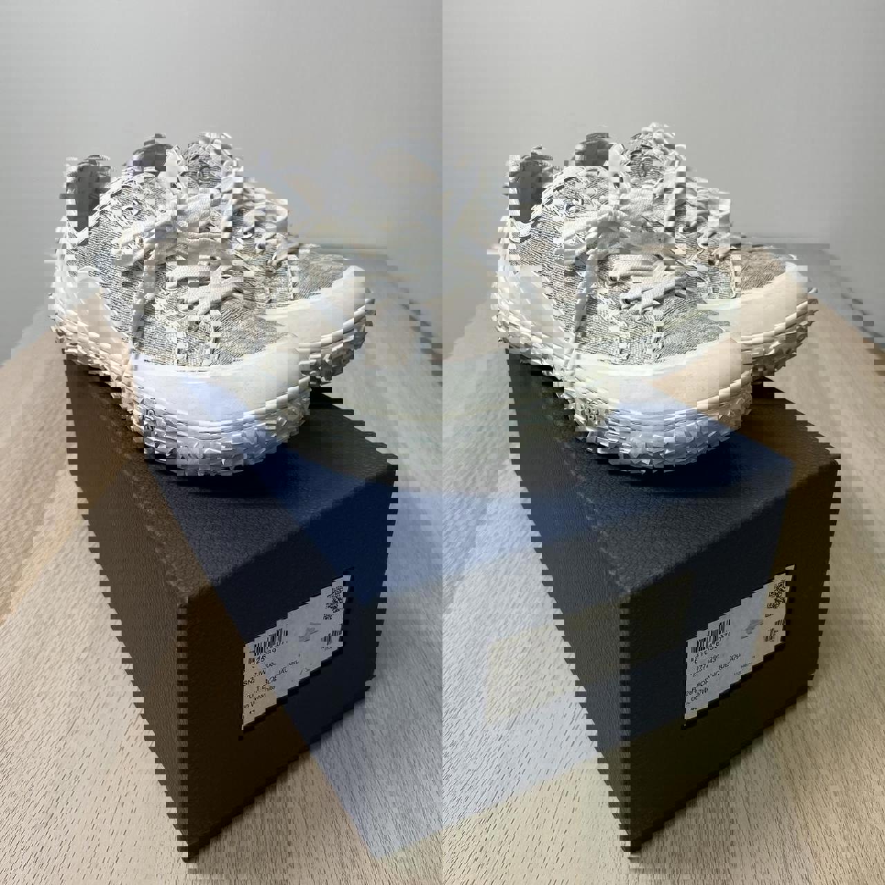 Christian Dior Men's White and Cream Trainer