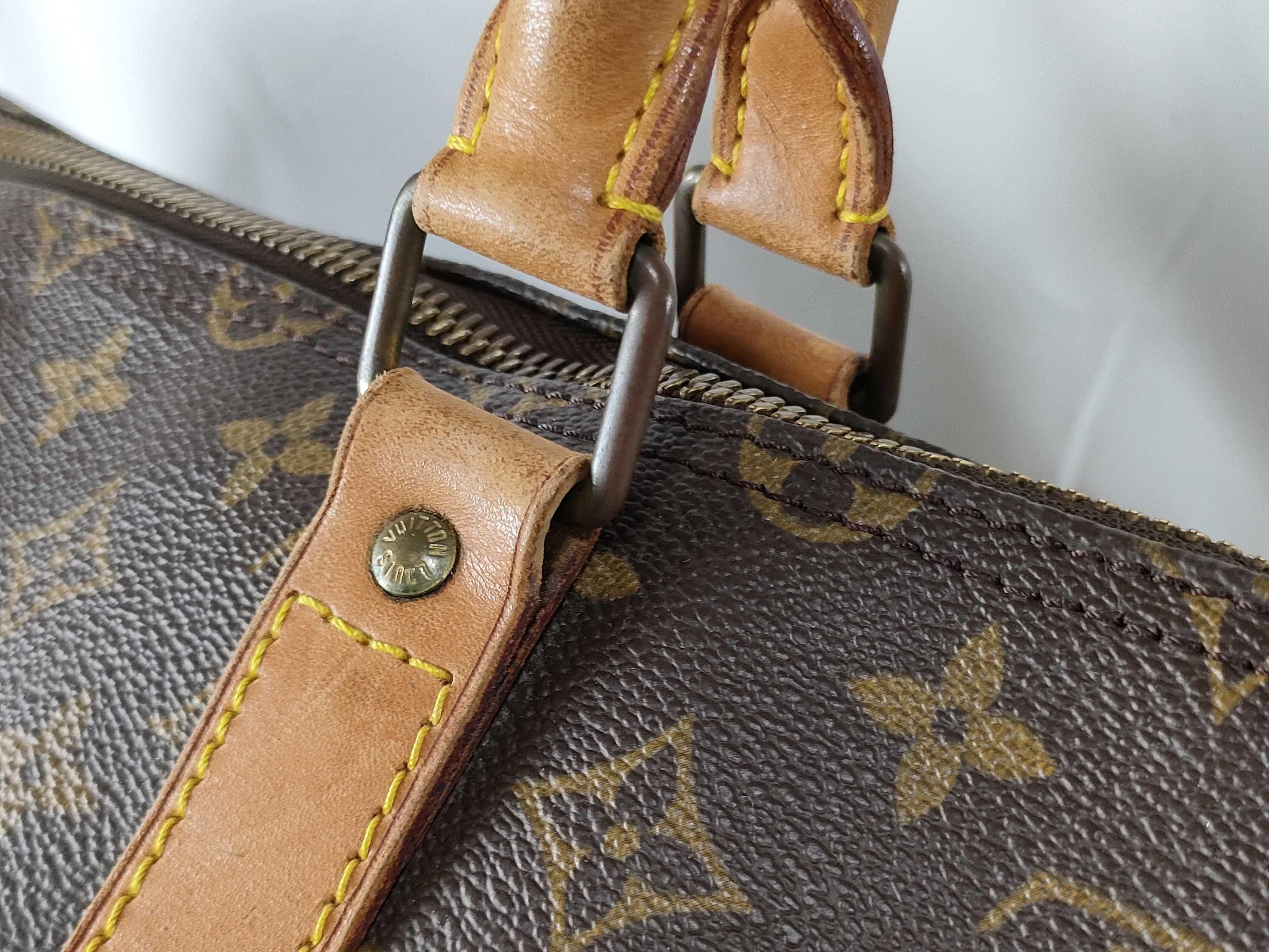 Louis Vuitton Keepall 55 Monogram Duffel Bag (M41424)