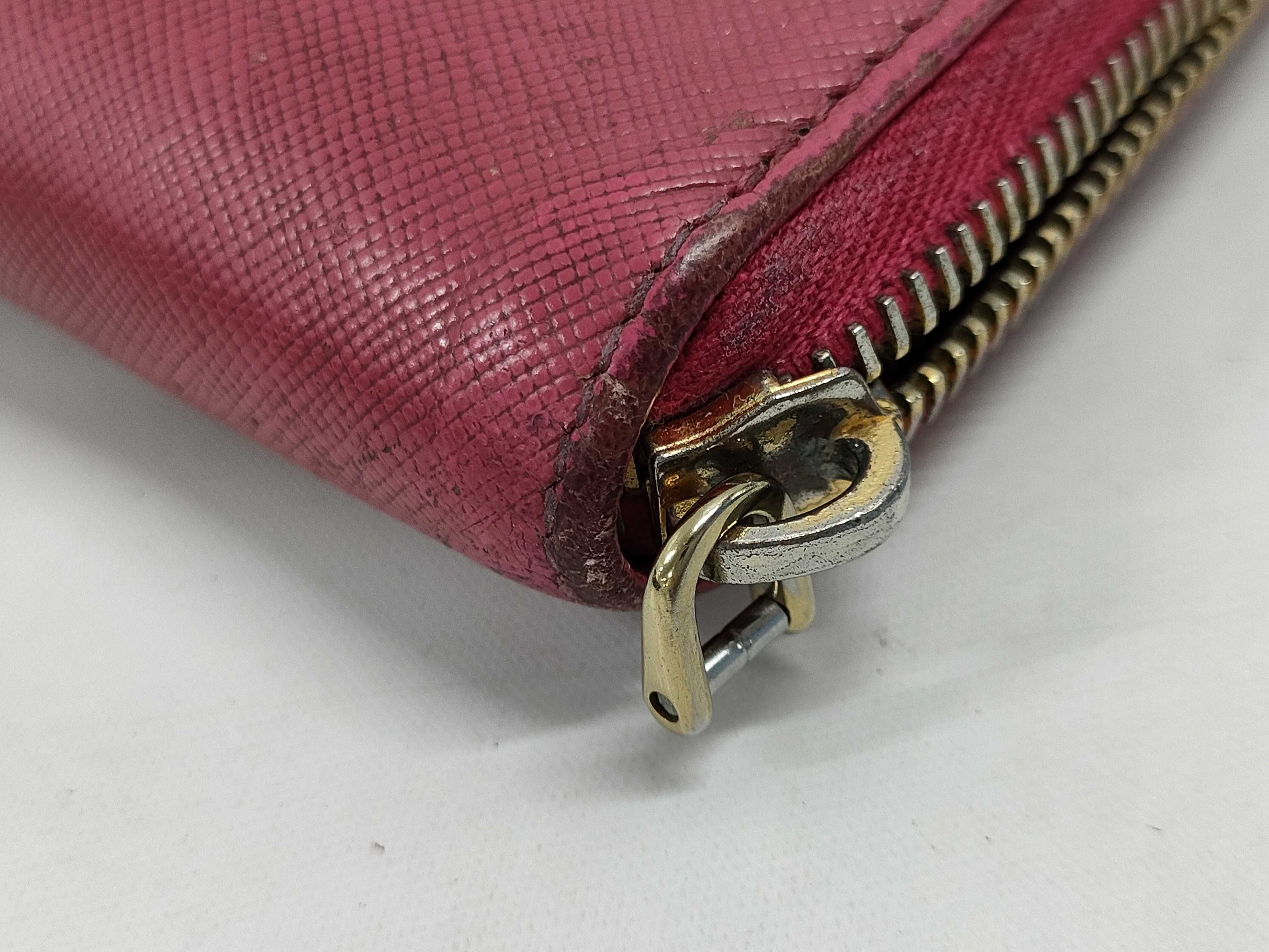 Prada Wallet Bundle
