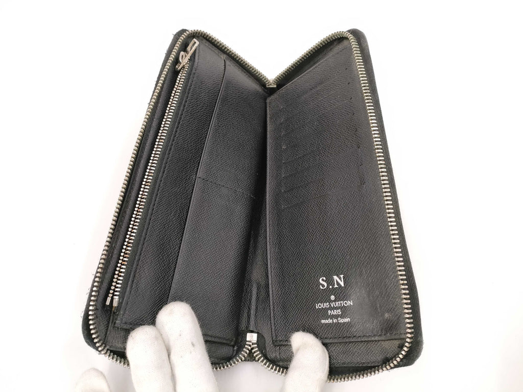 Louis Vuitton 2-Piece Wallet Set