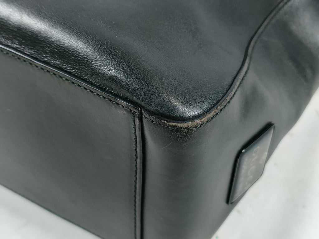 Gucci Leather Shoulder Bag