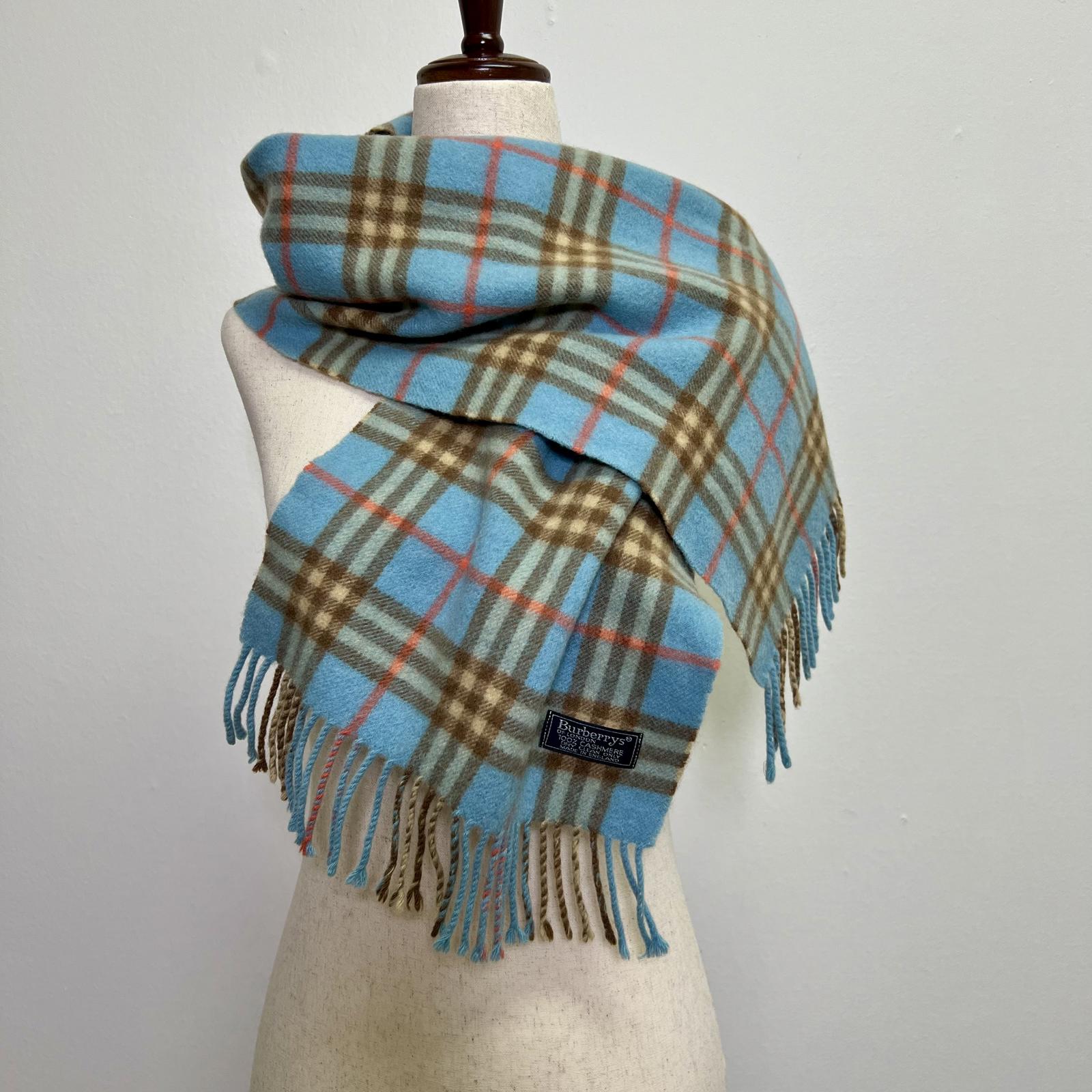 Vintage Burberrys 100% Cashmere Scarf