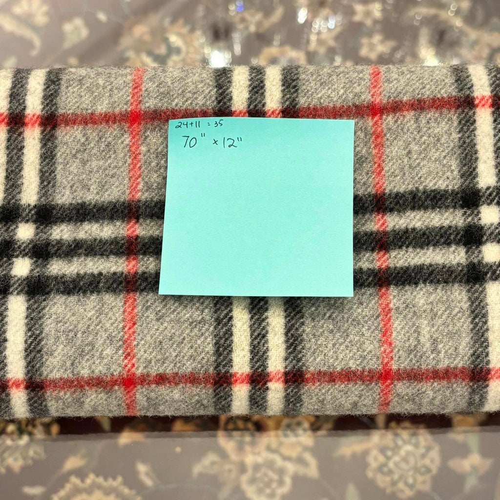 Burberry 100% Lambswool Noa Check Scarf