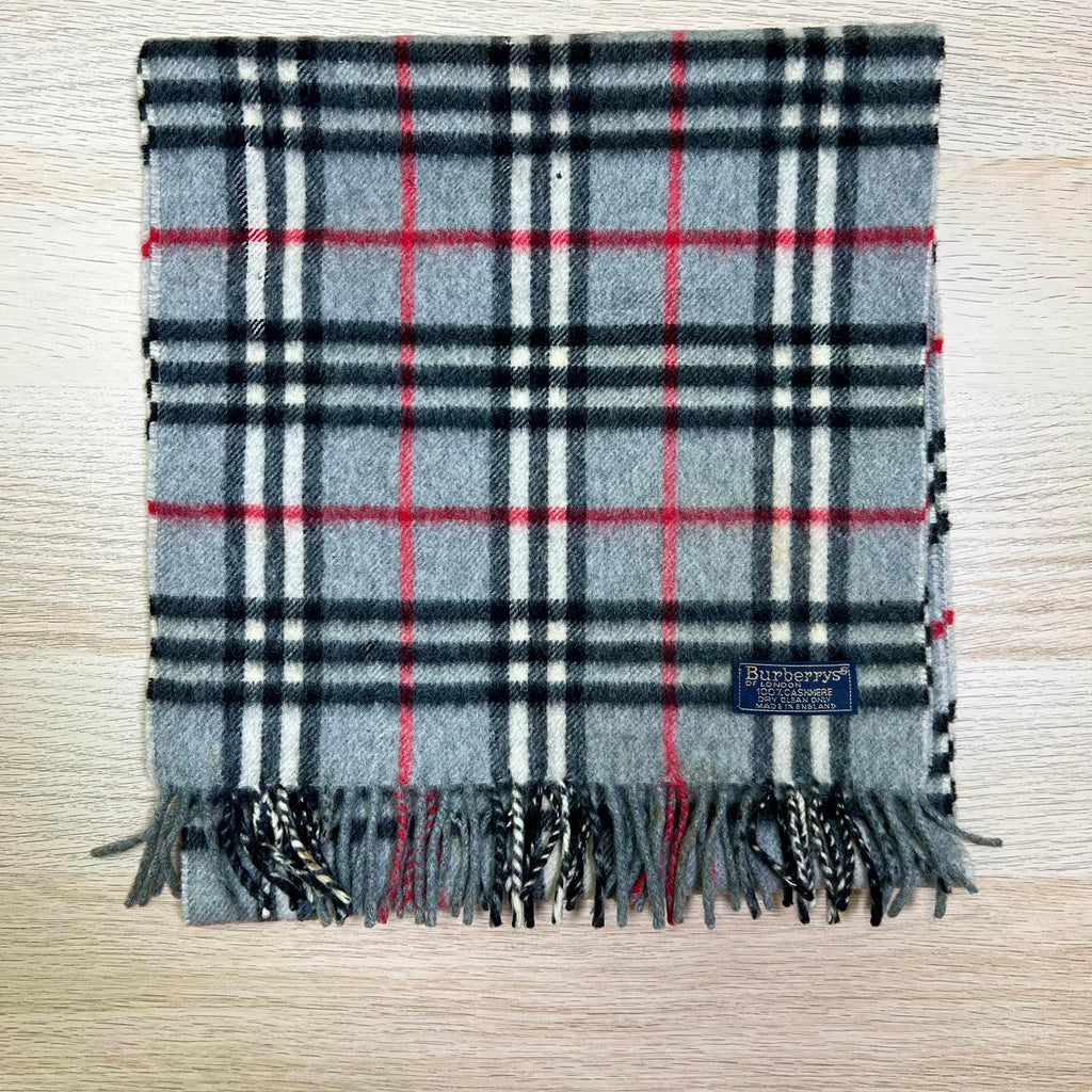Vintage Burberrys 100% Cashmere Scarf