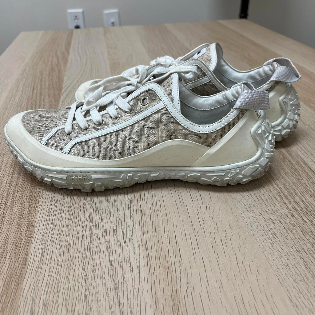 Christian Dior Men's White and Cream Trainer